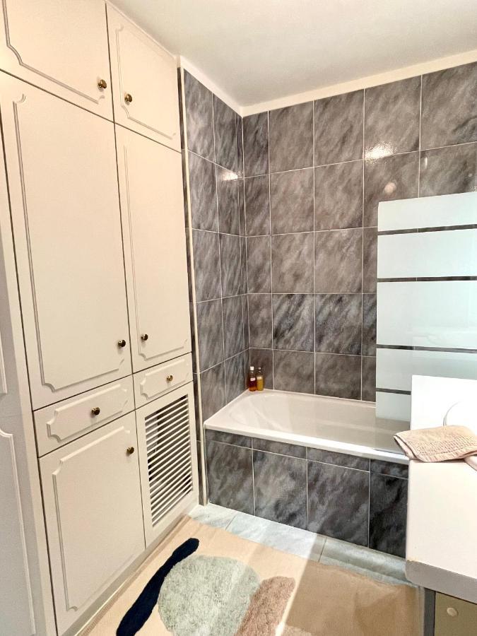 Appartement Vue Exceptionnelle Saint-Raphaël المظهر الخارجي الصورة